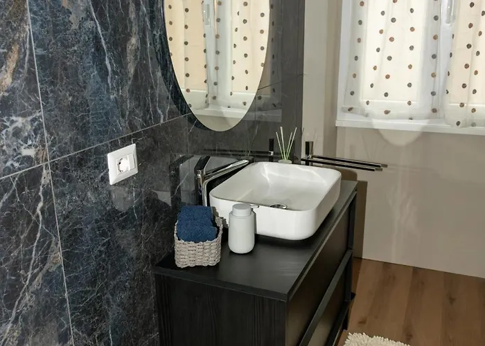 Casa Caterina House - Bright Modern Near Trastevere * Rome